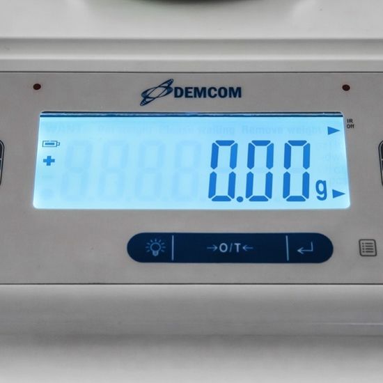 Лабораторные весы DEMCOM DL-612 с гирей