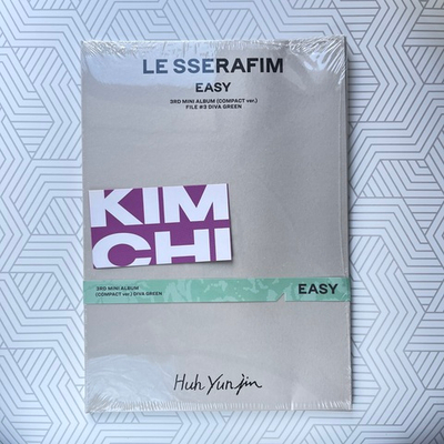 LE SSERAFIM - EASY (Compact ver. | Юнджин) - с дефектом