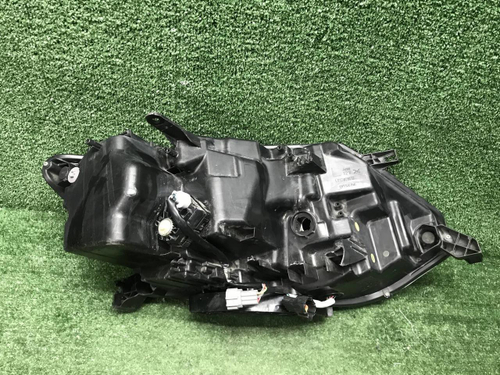Битая Фара левая Nissan X-Trail T32 (17-22) LED