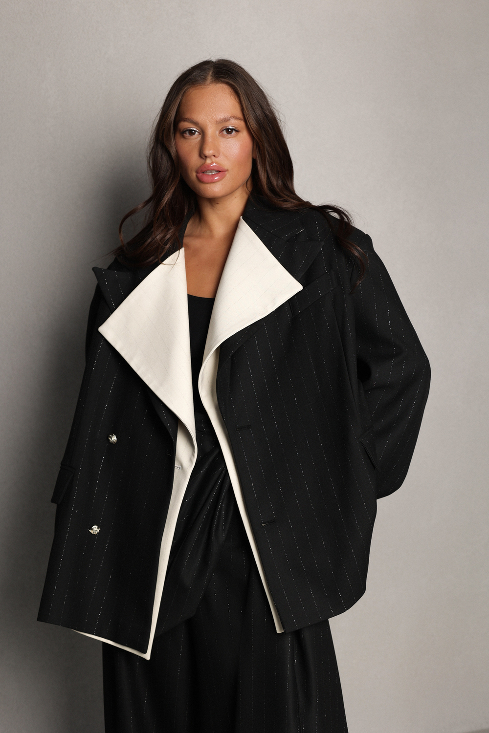 Жакет в полоску с двойным лацканом