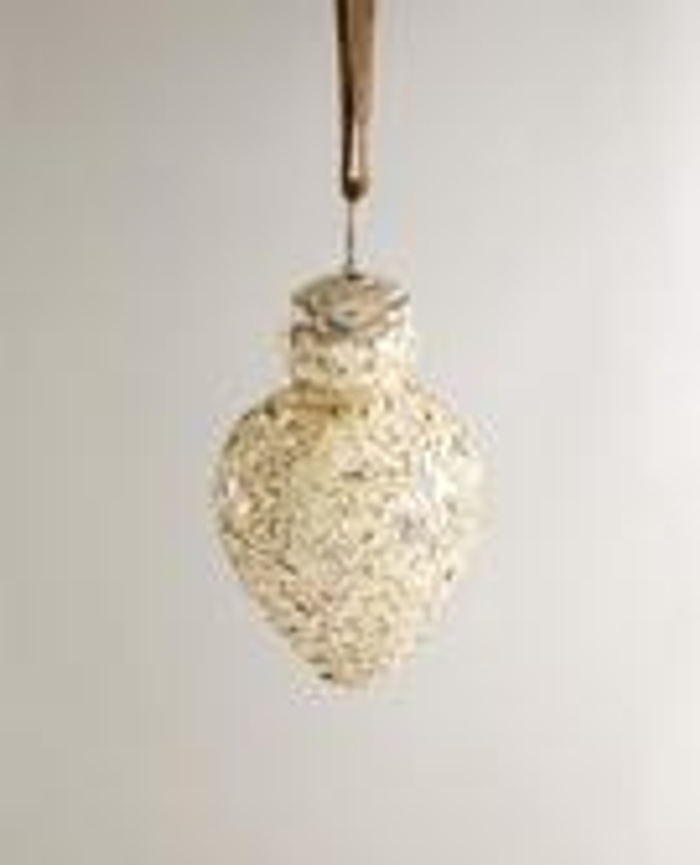 ZARA HOME ЕЛОЧНЫЙ ШАР С ЭФФЕКТОМ КРАКЛЕ, СЕРЕБРЯНЫЙ