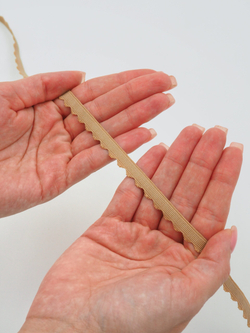 Бельевая резинка загорелая телесная ширина 8 мм с учетом фестона