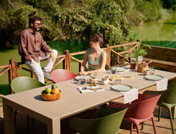 Кресло пластиковое Sky Pro Марсала