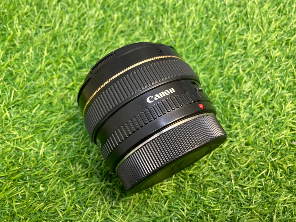 Canon EF 50mm 1.4 USM