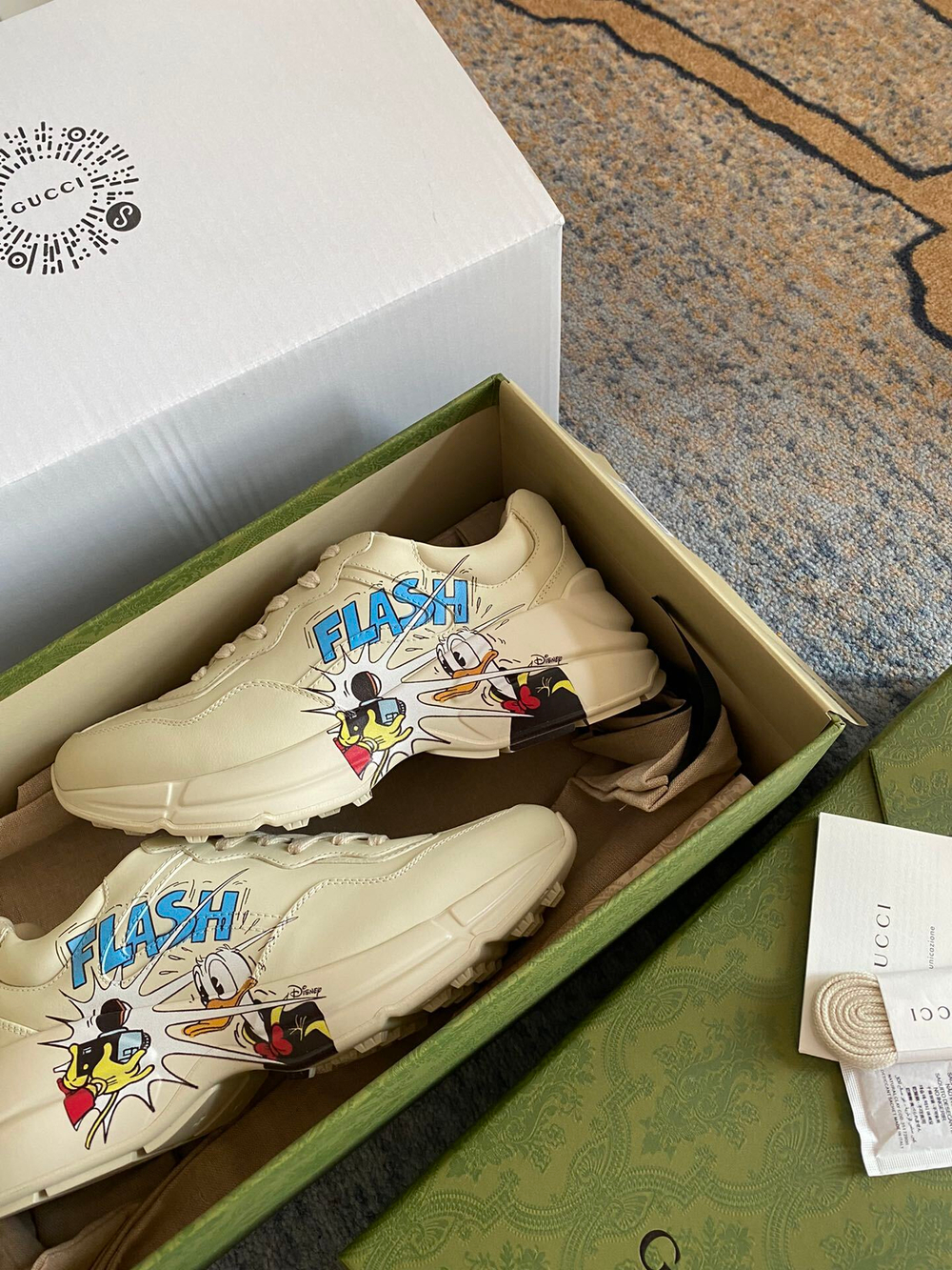 Gucci Rhyton Sneaker