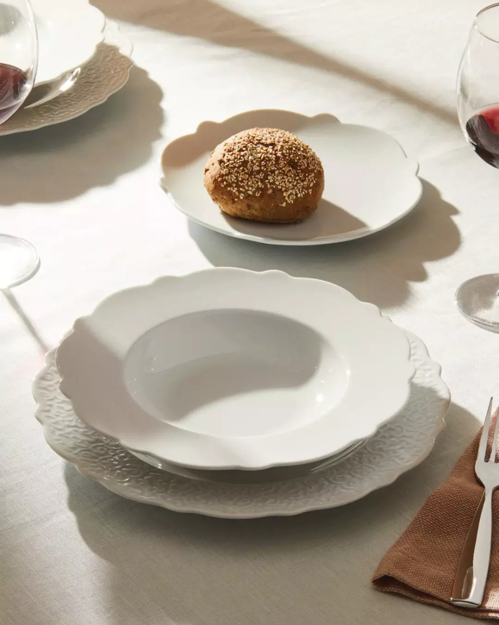 Alessi - Десертная тарелка декорированная 20,5 см. / артикул   MW01/5  / GTIN 8003299318971