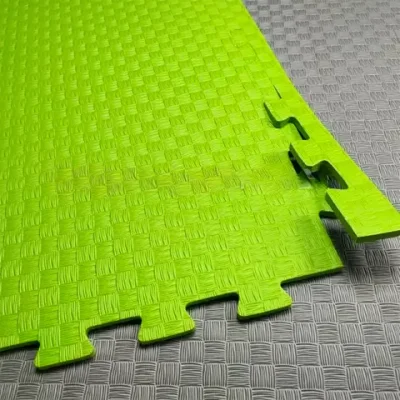 Мягкий пол 1000x1000x8-9 мм 35-40 шор