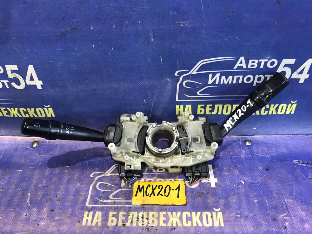 Переключатель подрулевой TOYOTA PRONARD 2000