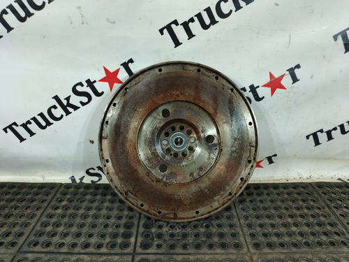 Маховик двигателя