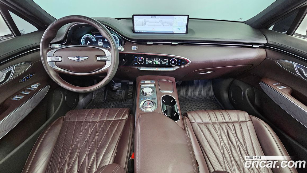 Genesis GV70 2.5T Бензин AWD (01.2022)