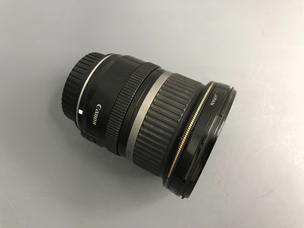 Canon EF-S 10-22mm 3.5-4.5 USM