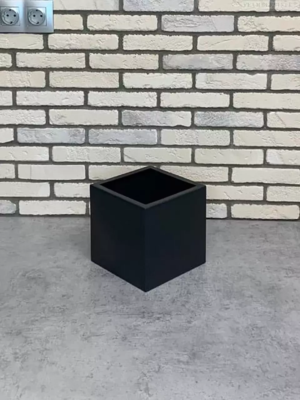 Кашпо металл