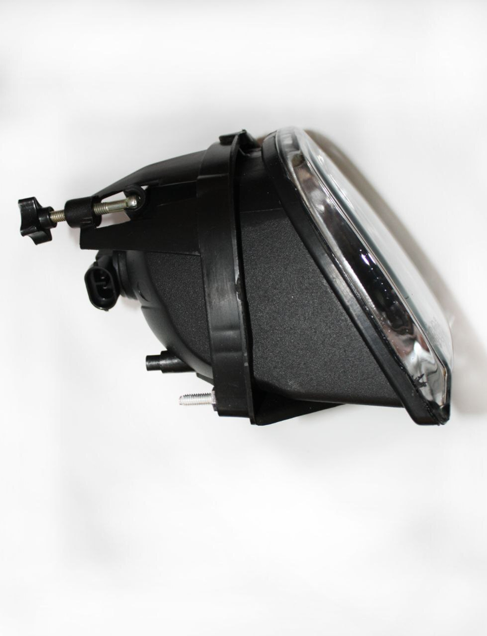 Фара противотуманная передняя правая T113732020 Chery Tiggo
