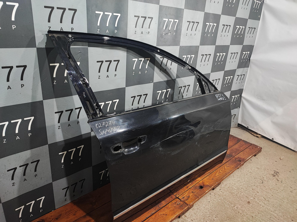 Дверь передняя правая Skoda Superb 2 08-15 Б/У Оригинал 3T0831056