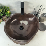 Раковина из речного камня RS-65291 48*45*15 0857