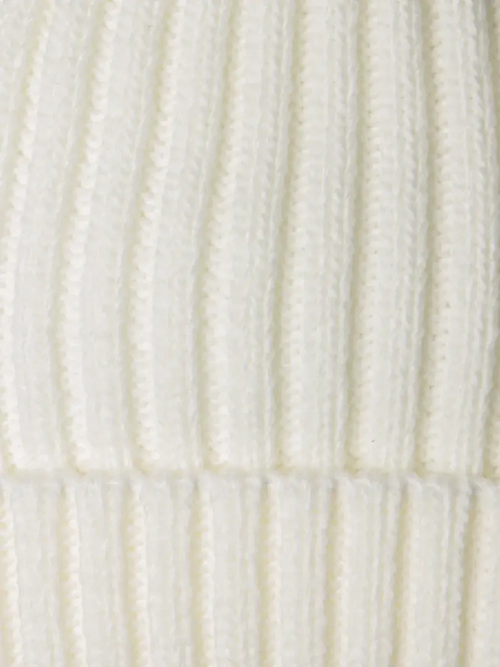 Шапка для девочки на осень