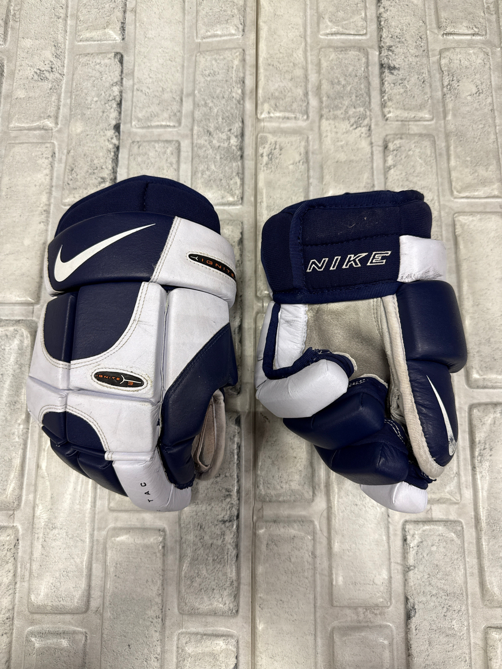 Nike ignite 12”
