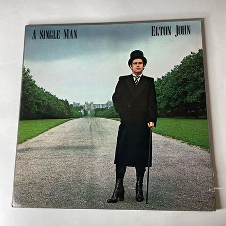 Винтажная виниловая пластинка LP Elton John A Single Man (США 1978)