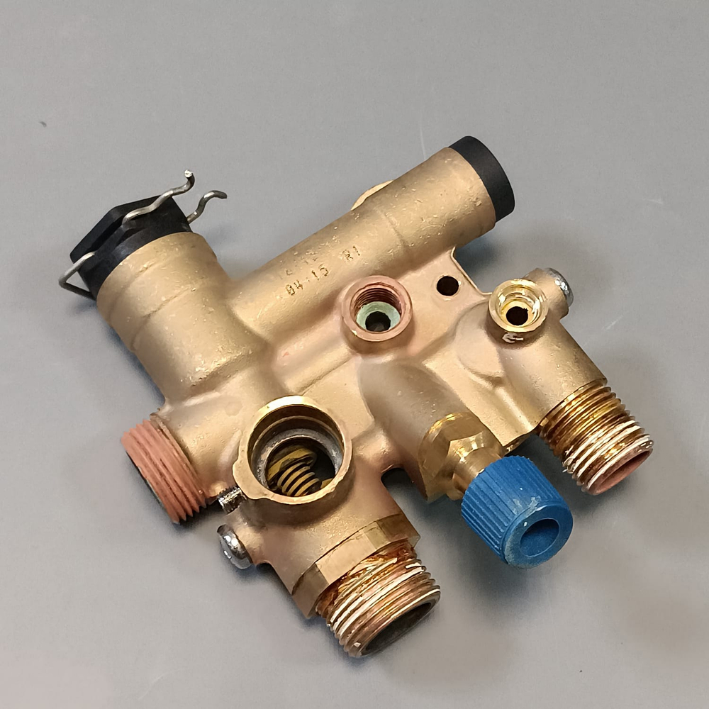 Б/У Гидрогруппа для котлов KENTATSU Nobby Smart (трехходовой клапан) арт. 7022020011