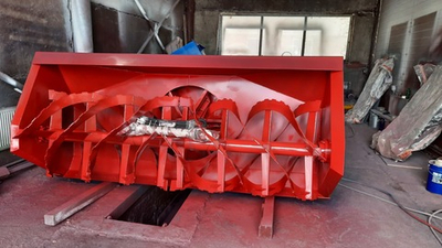 Фрезерно-роторный снегоочиститель для тракторов Кировец