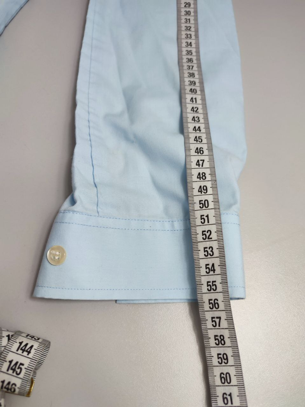 Рубашка светлая классическая 44 размер