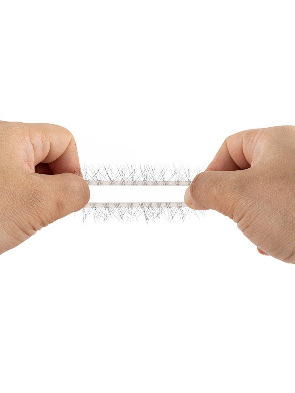 Круглое эрекционное кольцо с «ресничками» (Цвет: белый с черным)