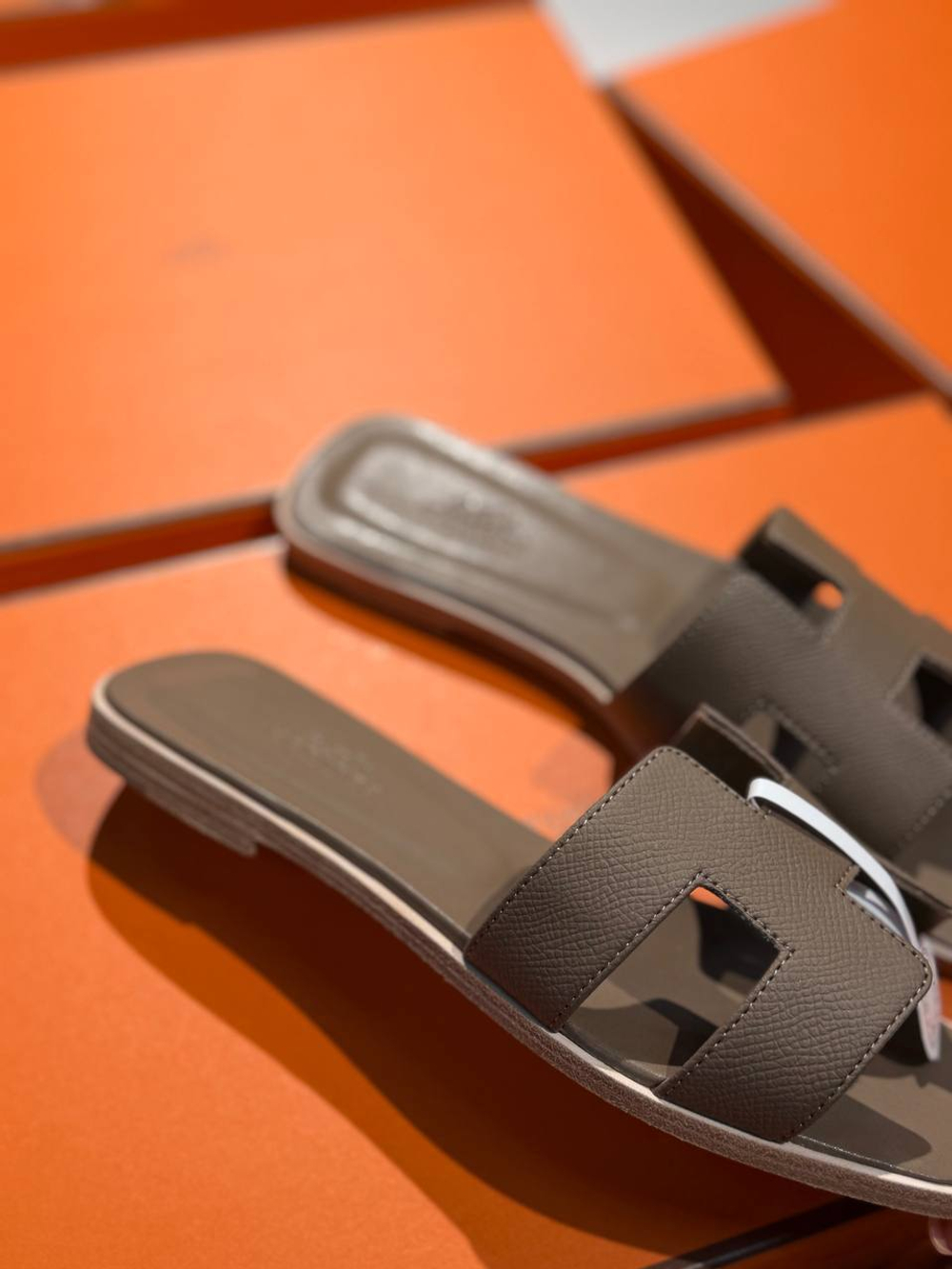 Шлепанцы Hermes