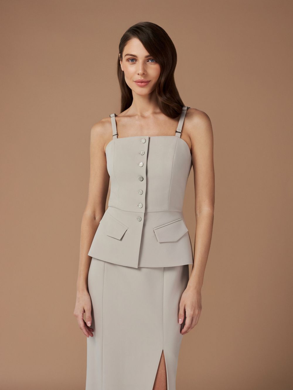 Топ приталенного силуэта (бежевый)