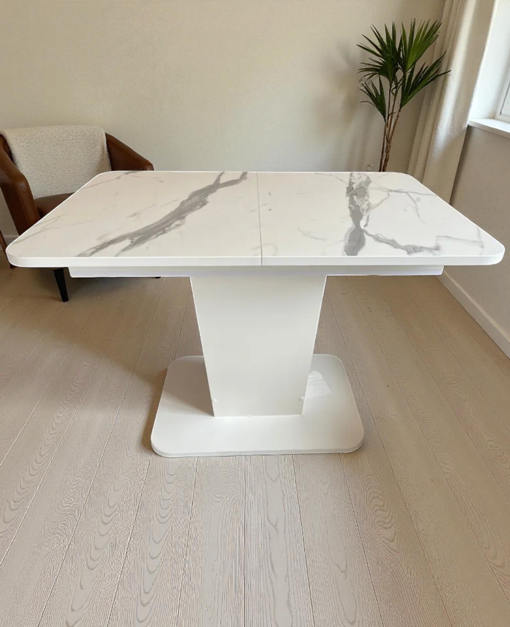 Кухонный стол раздвижной на одной ноге