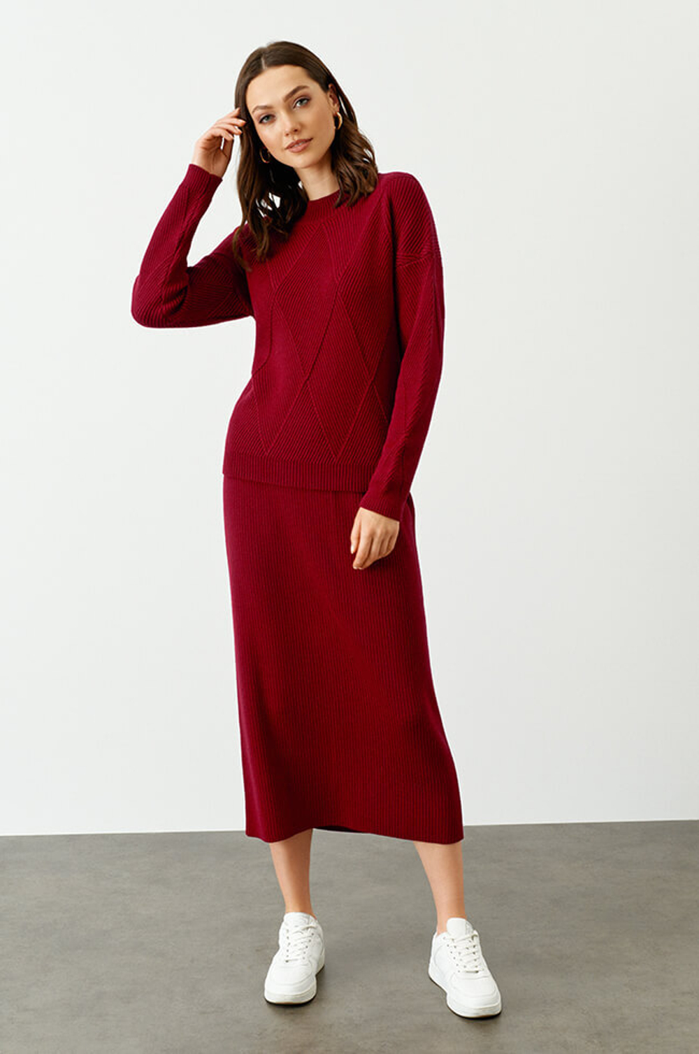 22740 Джемпер женский (бордовый)