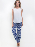 Комплект из вискозной ткани с зигзагами на брючках (Размер: S) (Цвет: синий с белым)