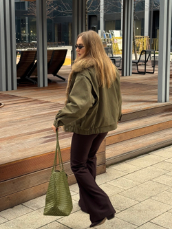 Парка оливковый