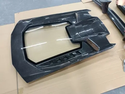 Карбоновый обвес для Lamborghini Huracan LP580-610 Evo 2014+ Ламборгини Хуракан