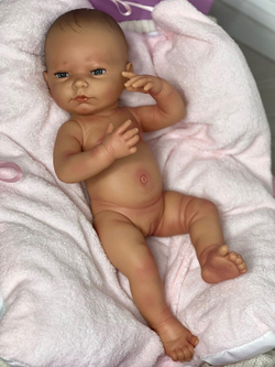 Кукла BERJUAN виниловая 45см Newborn (8101)