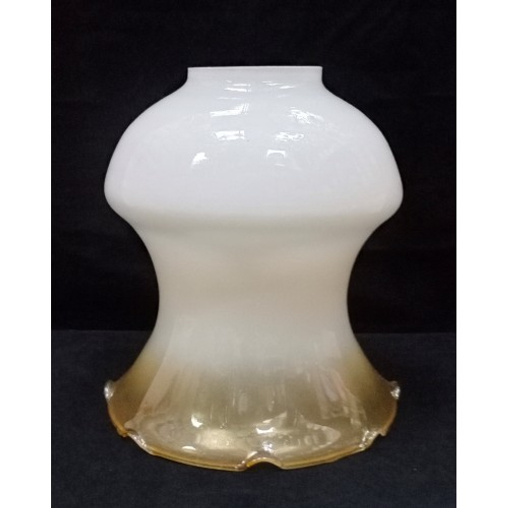 Плафон стеклянный "Катюша" опал с бежевым краем