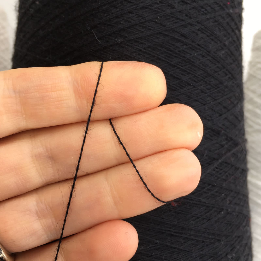 CASHWOOL - Zegna Baruffa; 100% меринос, 2400м/100гр; 2/48; col. 099070 чёрный