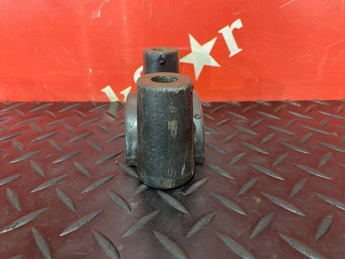 Кронштейн переднего стабилизатора