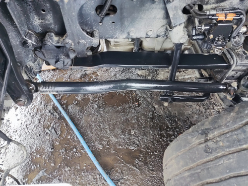 Тяга рулевая продольная