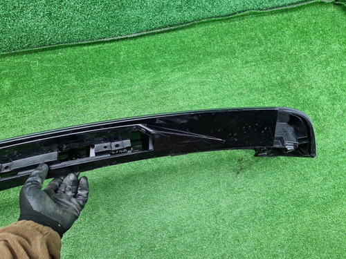 Спойлер крышки багажника Geely Monjaro (2021-н.в.)