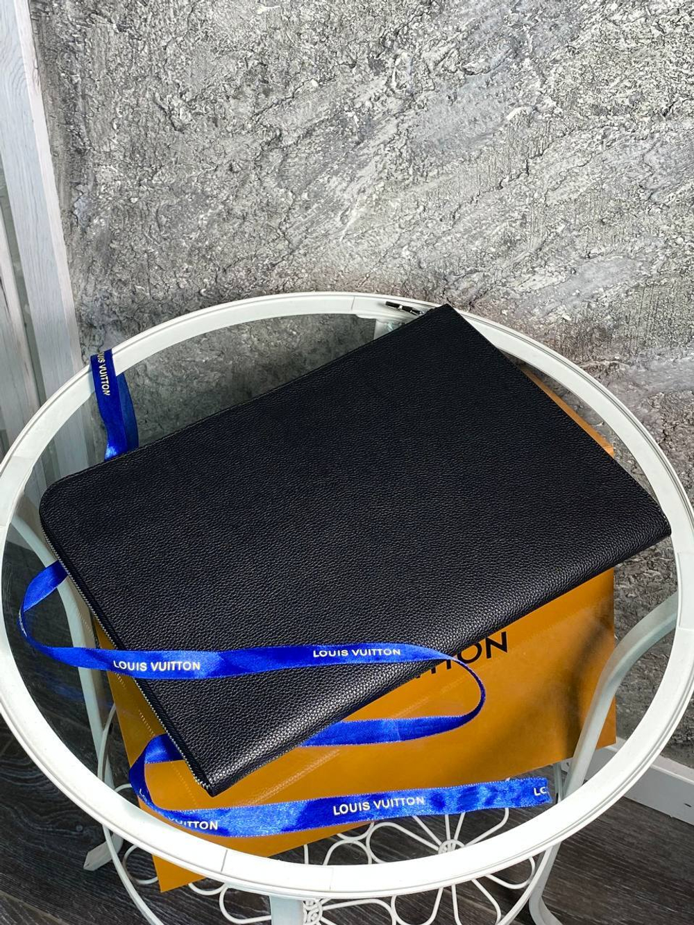 Папка Louis Vuitton
