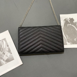 Saint Laurent WOC 22 cm