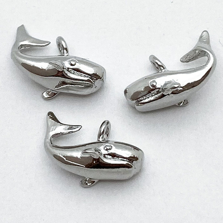 Подвеска Кит, родиевое покрытие, размер 11*7 мм, цена за 1 шт