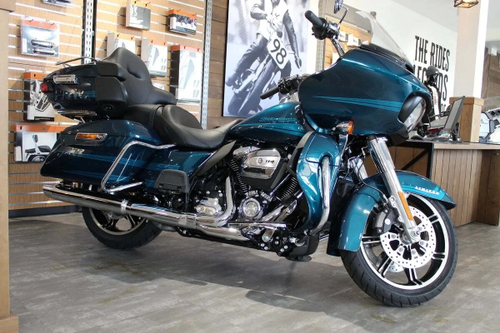 Road Glide Limited 114, Harley-Davidson "Tahitian Teal"