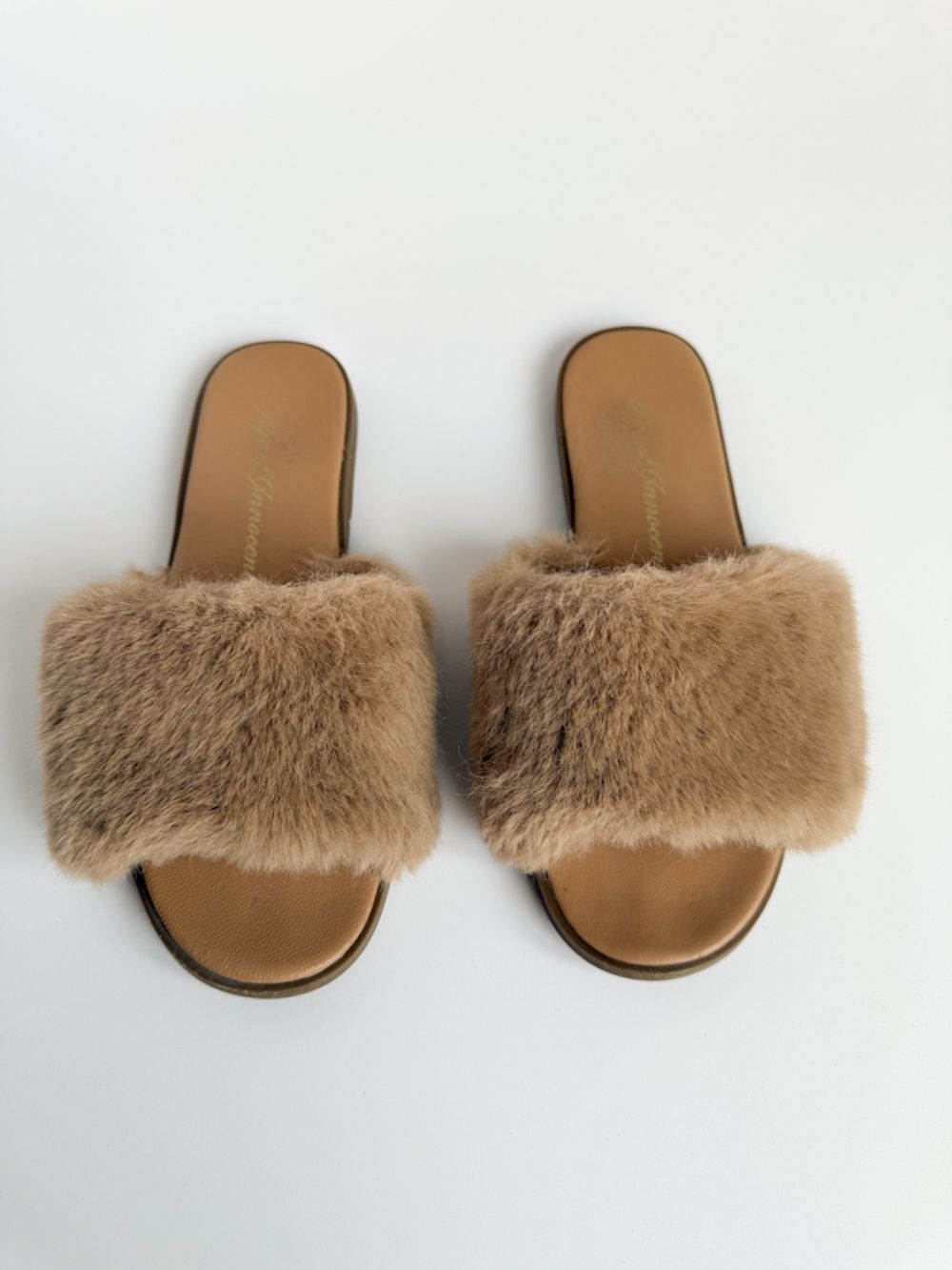 Шлепанцы с мехом Age of Innocence, 35