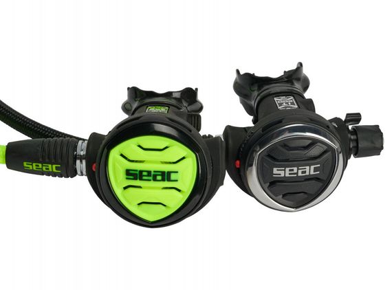 Комплект регулятор и октопус Seac IT500 set ICE DIN 300 BAR холодноводный