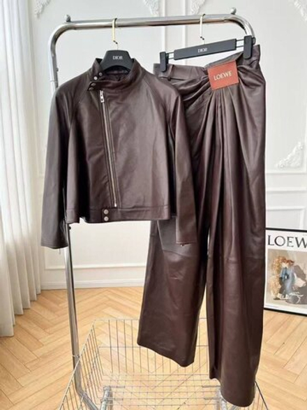 Кожаная куртка Loewe