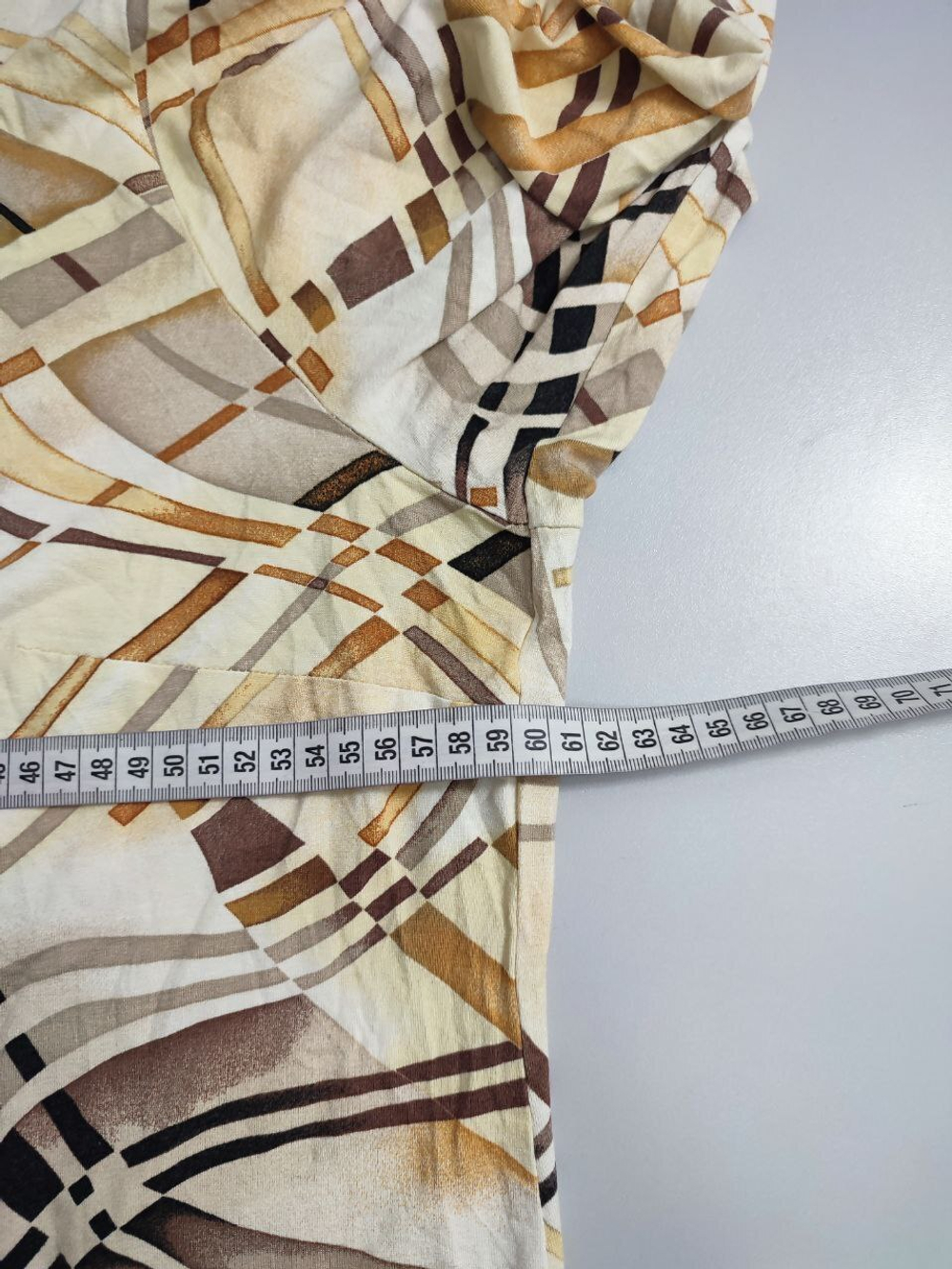 Блузка светлая  54/56 размер