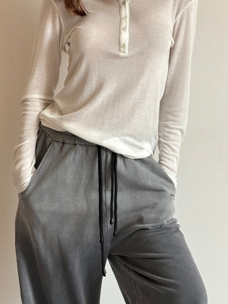 Белый лонгслив на пуговицах Coline