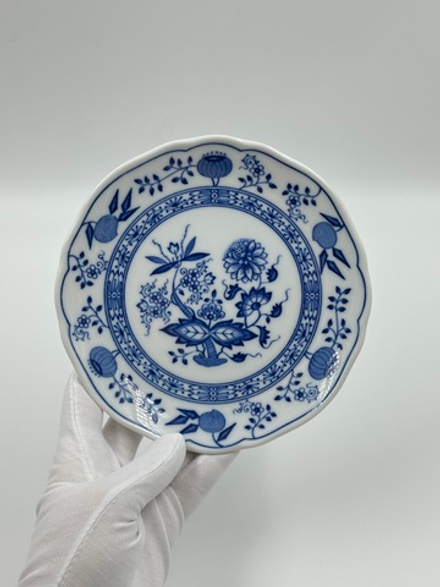 Тарелка пирожковая Hutschenreuther, Zwiebelmuster