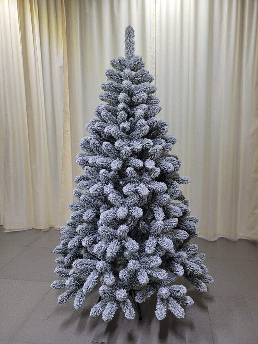 Ель искусственная заснеженная Сибирь 1,5 м подставка металл Пленка ПВХ МаксКристмас